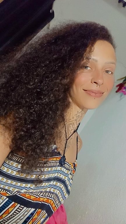 Mari Terapeuta - Maria Lua Massagens Massagem nuru em