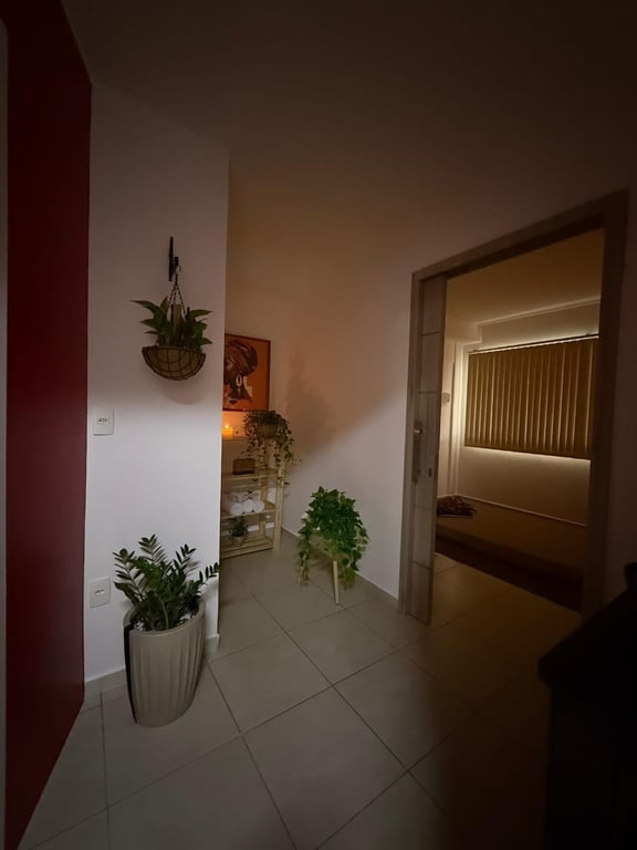 Cibele - Massoterapeuta Massagem tântrica