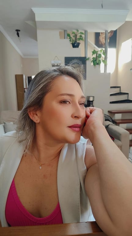 Conheça o prazer através dos meus toques tantricos Massagem tântrica