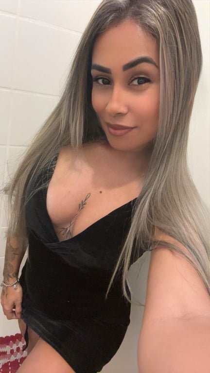 terapeuta Massagista Sensual com Experiência Única Massagista Sensual com Experiência Única