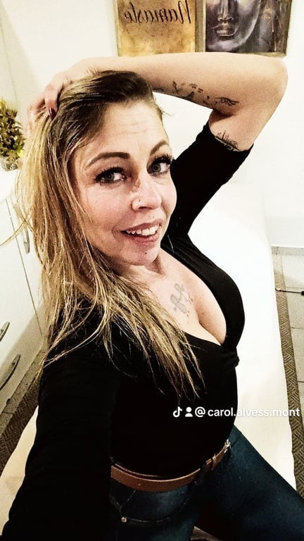 Terapeuta Caroline Massagens terapêuticas e relaxantes.