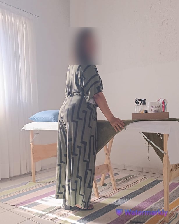 Paola massoterapeuta - Massagem Nuru, Relaxante e Tântrica