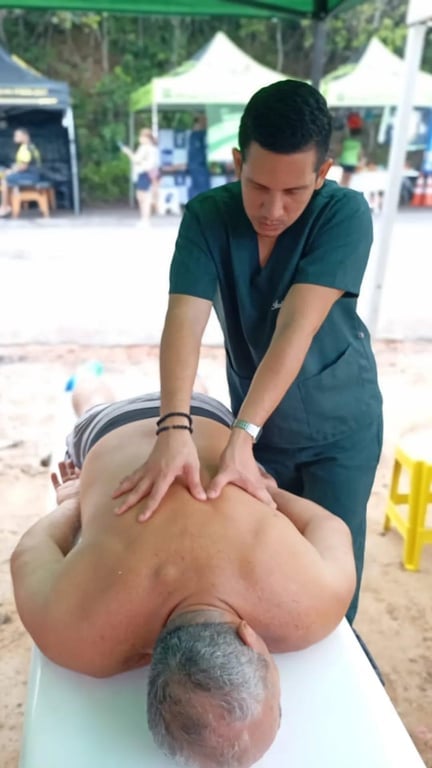 Ítalo Medeiros | Massoterapia Especializada em Manaus - AM Massagem tântrica
