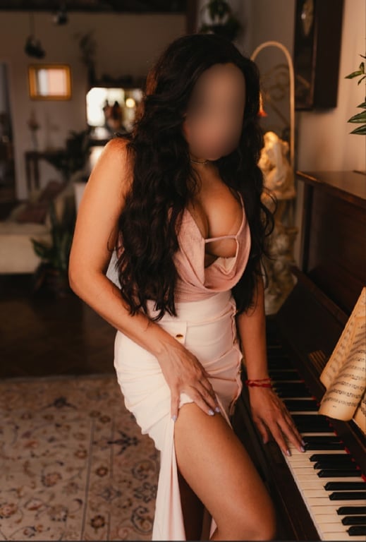 Maya Ruiz Massagem tântrica em