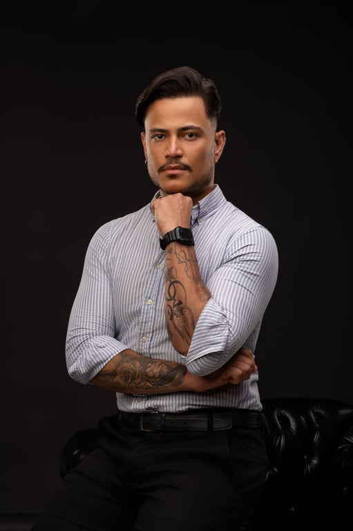 Gabriel Granado - Massoterapeuta profissional Massagem