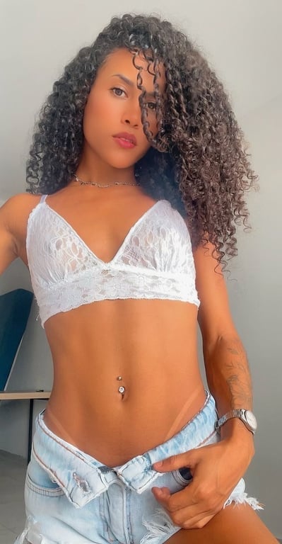 Maísa - Fênix massagem 