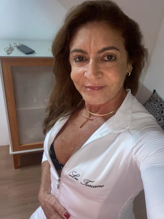 Lu - Massoterapeuta - Venha relaxar em minhas mãos Massagem