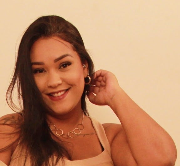 Nathalia, massagem para um momento especial