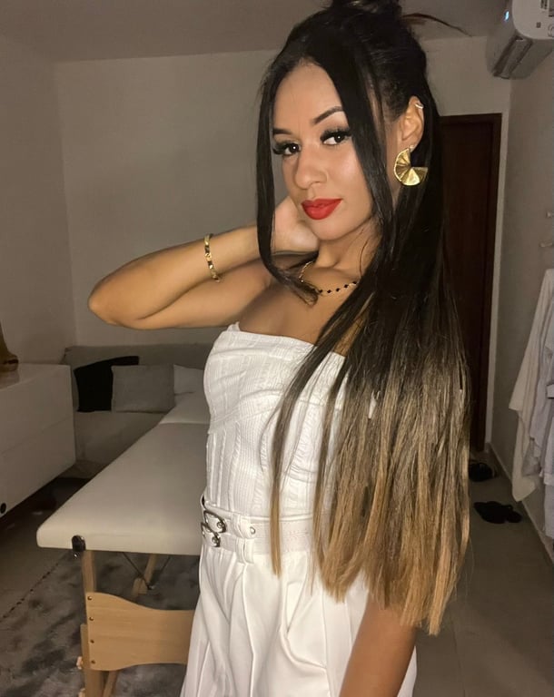 Nathyelle Lyns