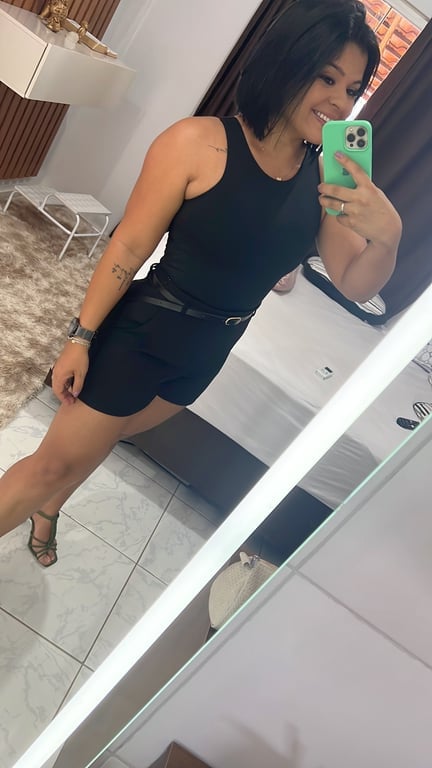 Laura ( Nuru em um atendimento que vai te enlouquecer ) Massagem