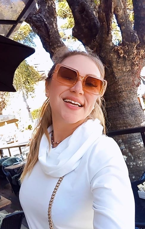 Terapeuta Shirley com seu próprio Studio 