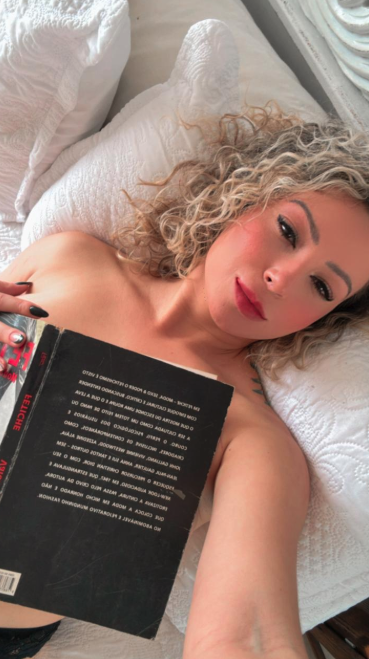 Alice Ferraz venha para meu mundo das massagens.