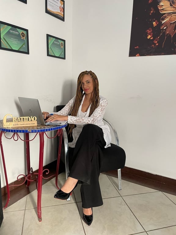 Massagem Relaxante atendimento afetivo por Mara Massagem