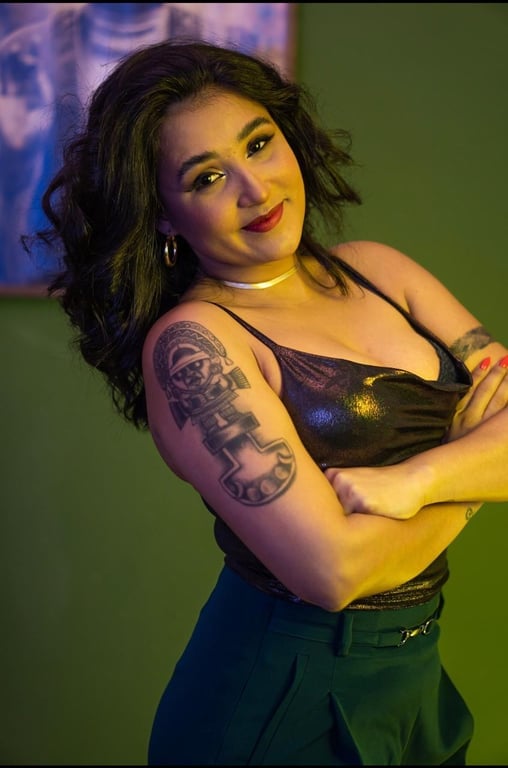 Terapeuta corporal Maya Massagista em