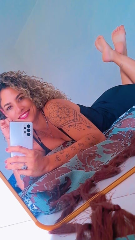 Terapeuta Kati Relaxamento, conexão e êxtase