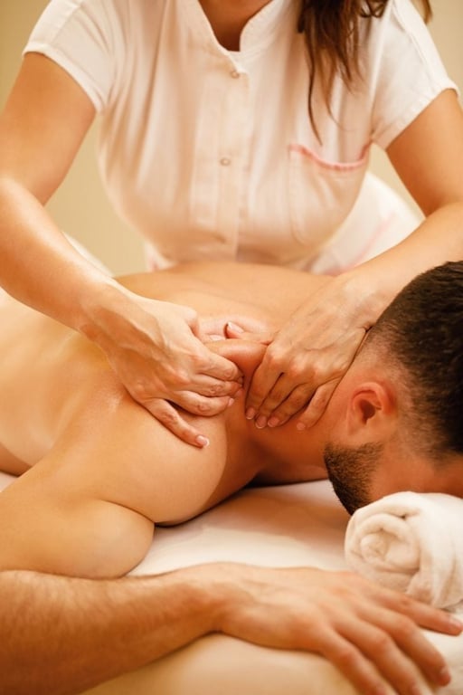 Grazi Massoterapeuta Técnicas de massagens Relaxantes Massagem tântrica