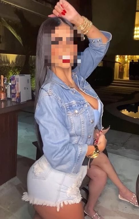 Olá sou a Priscila, Venha conhecer a melhor massagista da região. Massagem