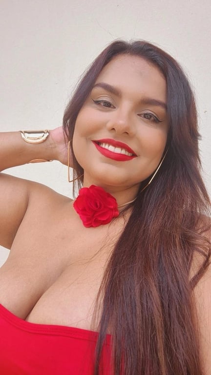 Massagista dedicada e muito carinhosa 24 horas 