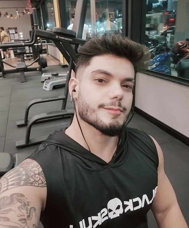 Massoterapeuta Rene Brasil