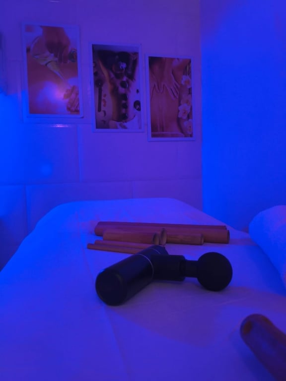 Terapeuta Cris - Massagem terapêutica e relaxante Massagem sensual em
