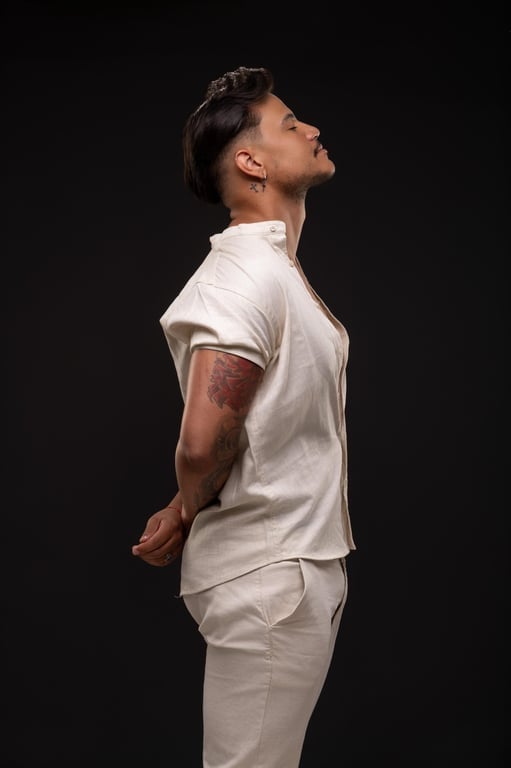 Gabriel Granado - Massoterapeuta profissional Massagem