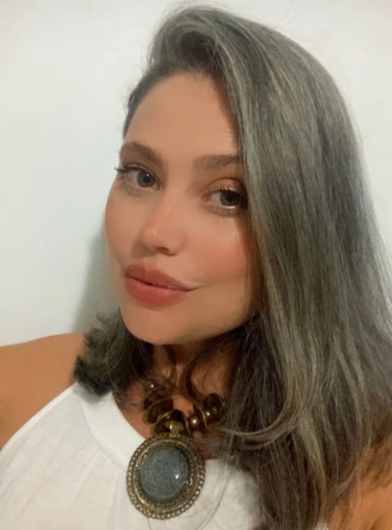 Terapeuta Tântrica Laxmi Massagem sensual em