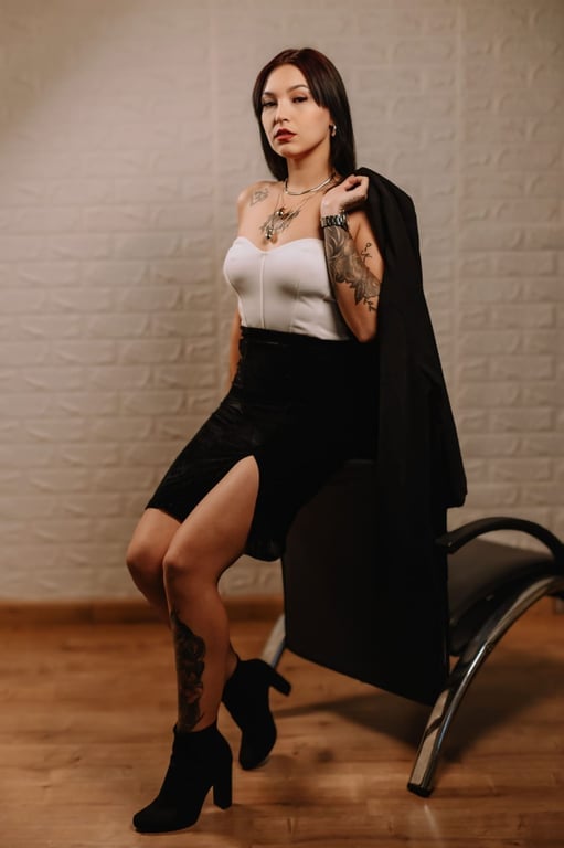 Lou, especialista em sessões orgásticas! Massagem