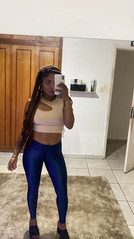 Ely - Massagem Sensual - mulata maravilhosa Massagem nuru