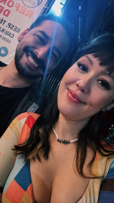 Prazer a 4 mãos Mari & Mark Massagem