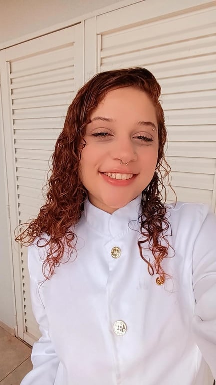 Terapeuta Lara Massagem tântrica em
