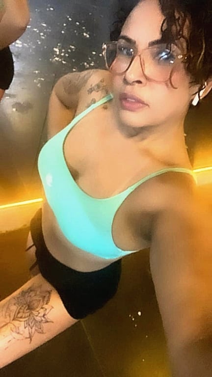 Bianca Massagens, Depilação Sobrancelhas Massagem nuru