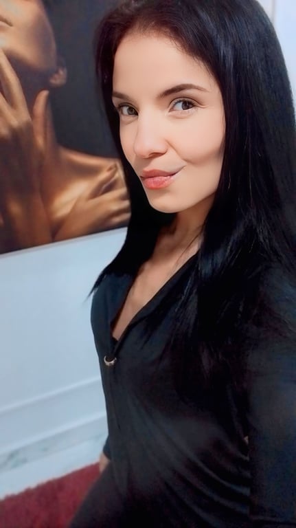 Alana Prado | Terapeuta Sensorial Massagem