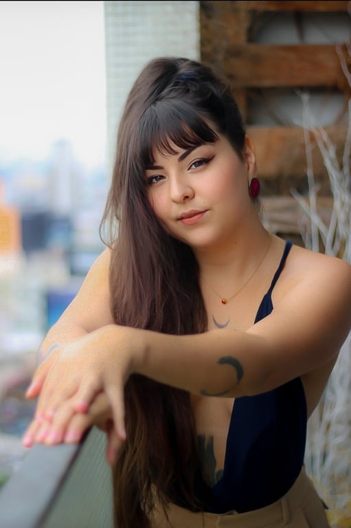 Amanda massagista para público exigente. Massagem nuru