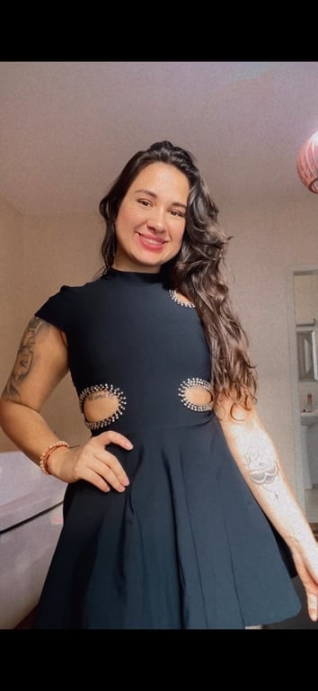 Fran- Terapeuta corporal Massagem sensual em