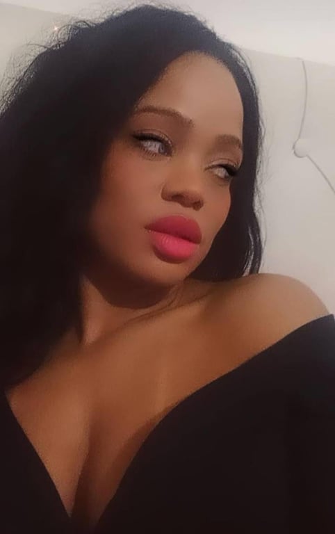 Realizo massagens relaxante sensual completa. Massagem nuru em