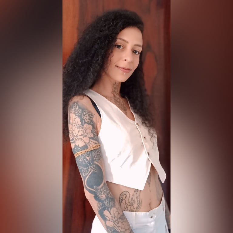 Mari Terapeuta - Maria Lua Massagens Massagem nuru em