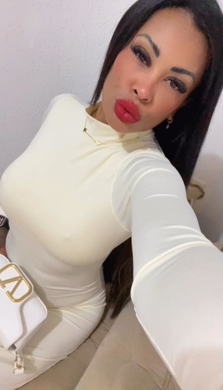 Thalia Motta Massagem
