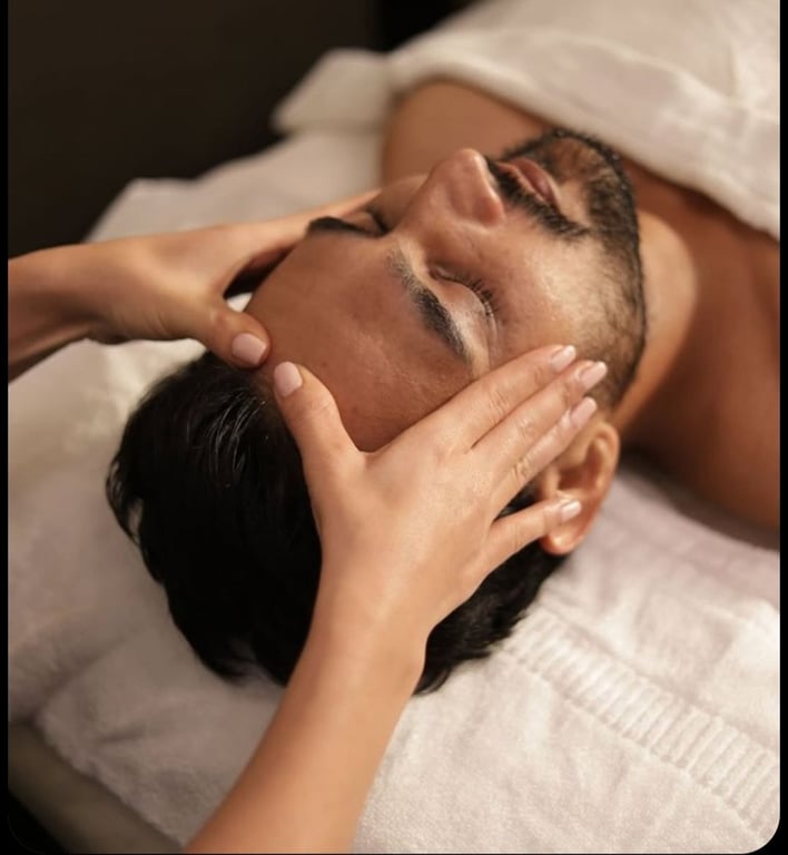 SESSÕES DE RELAXAMENTO MENTAL E CORPORAL Massagem