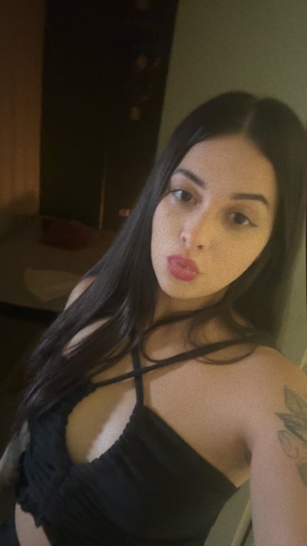 Massagista Sensual e Terapêutica @kelly_massagista Massagem