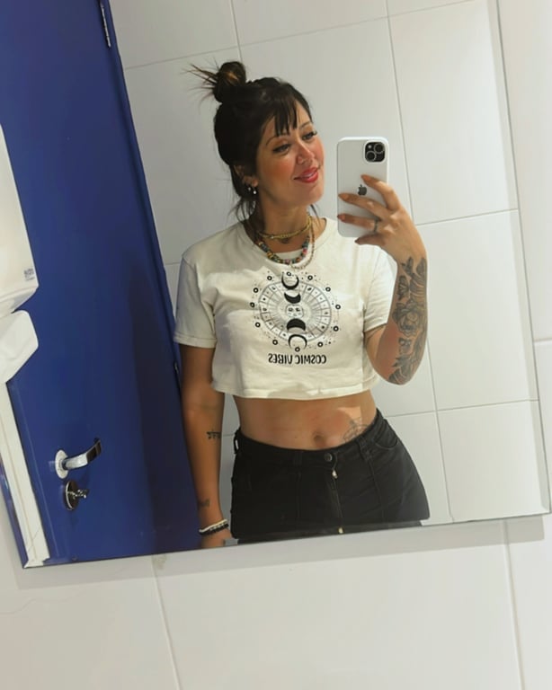 MARI Psicóloga, tantrica, massoter e sexóloga Massagem nuru em