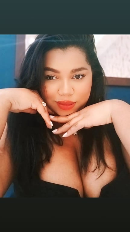 Terapeuta Lilith, Massoterapeuta certificada e liberal. Massagem sensual