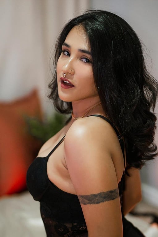 Terapeuta corporal Maya Massagista em