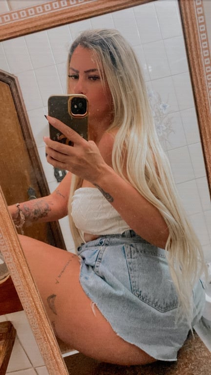 Massoterapeuta Paty Mix de massagem sensual Massagem tântrica