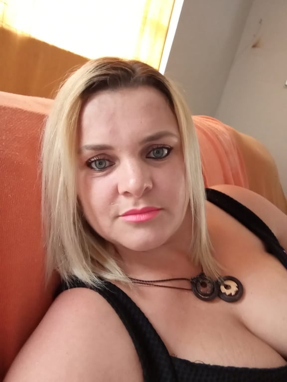 Massagem Relaxante - Depilação corpo Massagem tântrica em