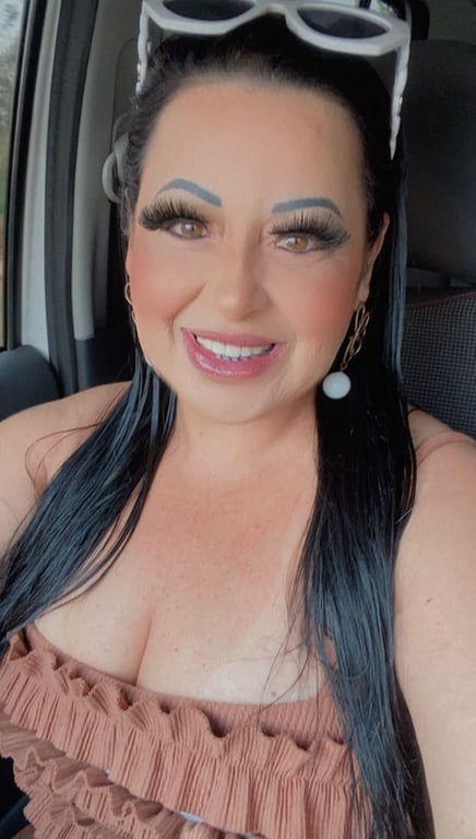 Camily – Especialista em Massagem Relaxante, Nuru Massagem
