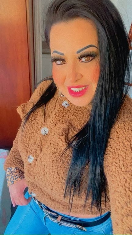 Camily – Especialista em Massagem Relaxante, Nuru 