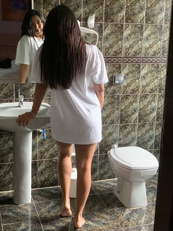 Maitê Domino a arte da massagem sensual Massagem tântrica