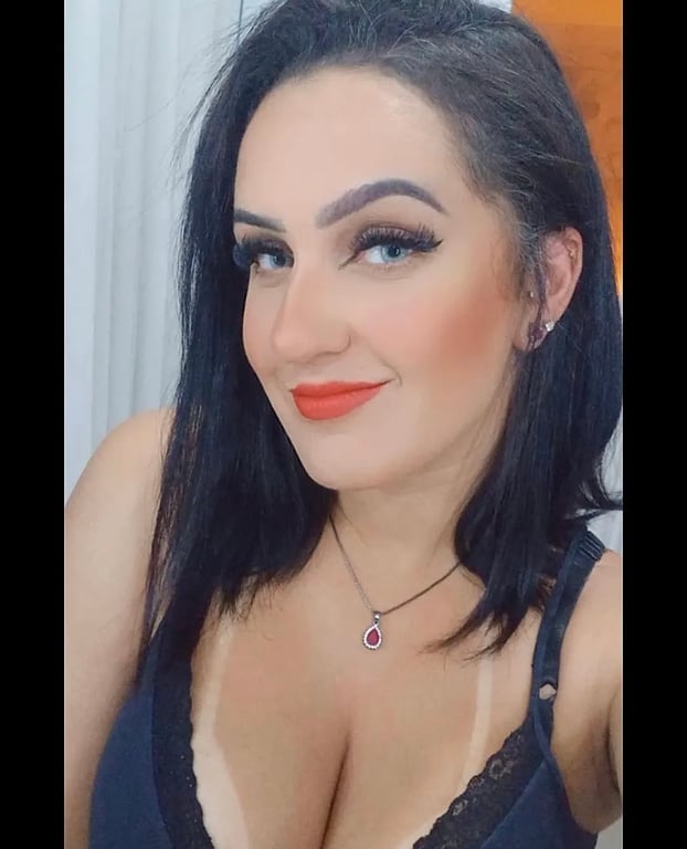 Dama - Mãos de fada Massagem sensual em