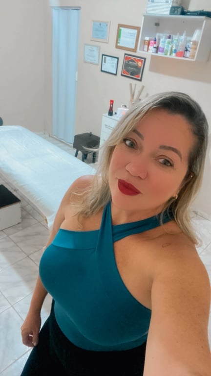 Massagem tântrica sensitiva & terapêuticas.