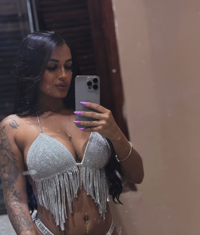 Massagista de luxo de alto padrão Massagem sensual em